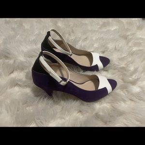 Monroe and Maine open toe suede pumps Sz 9.
